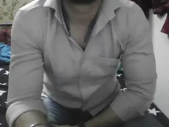 Nivan_7251_1 — вебкам-модель онлайн на stripchat