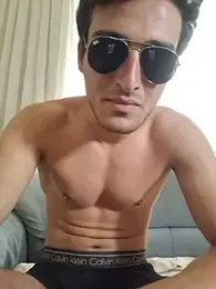 uhvr6ibx — Stripchat stream photo (Aug 2026)