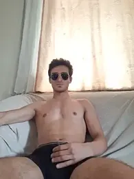 uhvr6ibx — вебкам-модель онлайн на stripchat