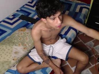haresandpame_mds — Chaturbate stream photo (Aug 2026)