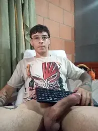 zoldick_huge — Stripchat stream photo (Feb 2026)