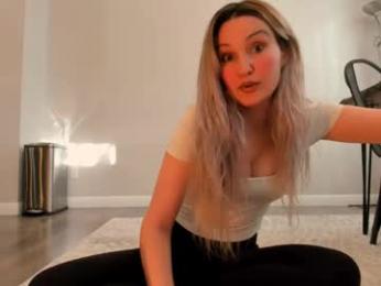 aprilaudrey_ — Chaturbate stream photo (Sep 2025)