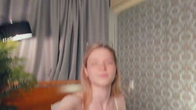 BridgetKaaz — Cam4 stream photo (May 2026)