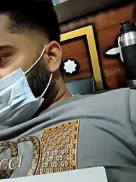 BeardKingo — вебкам-модель онлайн на stripchat