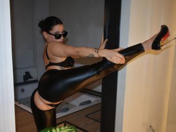 ElizaLuxe — livejasmin