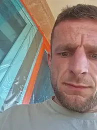 Mikemilflover — вебкам-модель онлайн на stripchat
