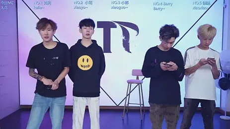 Apex-Yboy — Stripchat stream photo (Oct 2026)