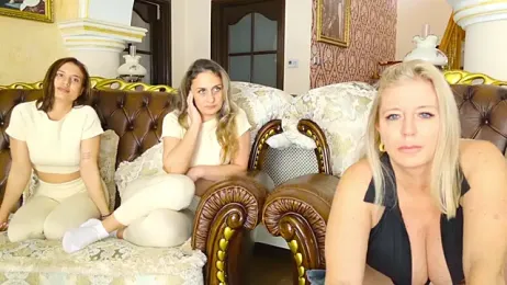 TUNDEROSE1 — Stripchat stream photo (Mar 2026)