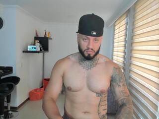 Dereck Green — flirt4free