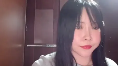 NATINATU252525 — вебкам-модель онлайн на stripchat