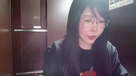 NATINATU252525 — вебкам-модель онлайн на stripchat