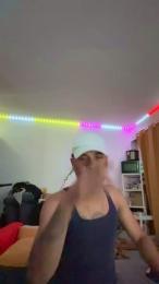 Loloo27 — Cam4 stream photo (Aug 2026)