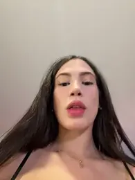 _Valentinaa_ — вебкам-модель онлайн на stripchat
