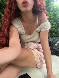 roxyrougee — Stripchat stream photo (Jun 2026)