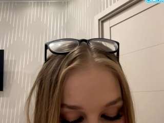tanishamehdi — Camsoda stream photo (Jun 2026)