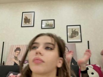 dolly-ll — Bongacams stream photo (Apr 2026)