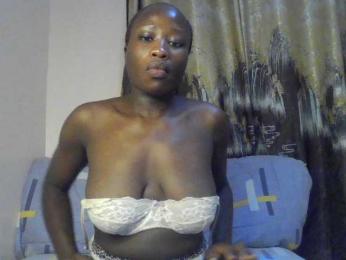 honeyAfterdark — Bongacams stream photo (Mar 2026)