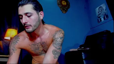 alejo__323__ — Stripchat stream photo (Jul 2026)