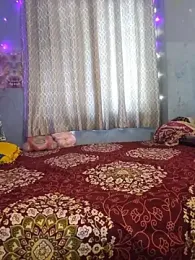 Desi_Maya69 — Stripchat stream photo (May 2026)
