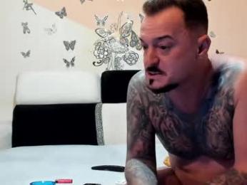 xveryhotcouple — вебкам-модель онлайн на chaturbate