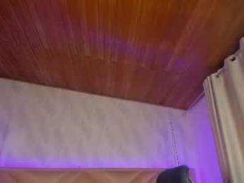 _tiffany_collins — Chaturbate stream photo (Sep 2026)