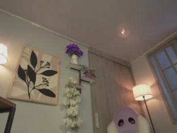 vanessa_novvoa — Chaturbate stream photo (Aug 2026)