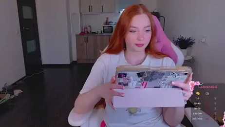 cinnabon_girls — Stripchat stream photo (Apr 2026)