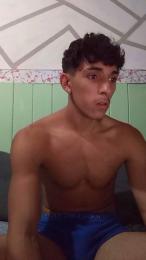 munir19001 — вебкам-модель онлайн на cam4