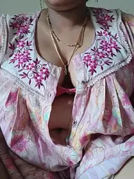 samitasharma — Stripchat stream photo (Sep 2026)