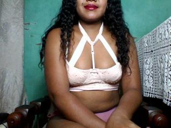 justine33 — Bongacams stream photo (Oct 2025)