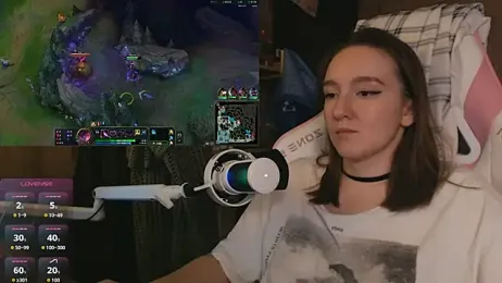 MoonlishSiren — Stripchat stream photo (Apr 2026)