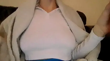 indie-rayne — Stripchat stream photo (Jan 2026)