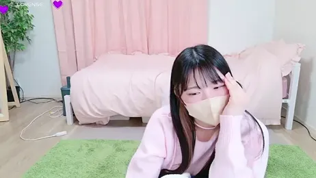 suzuuuuu — Stripchat stream photo (Mar 2025)