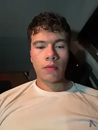 Logan_smith1 — Stripchat stream photo (Apr 2026)