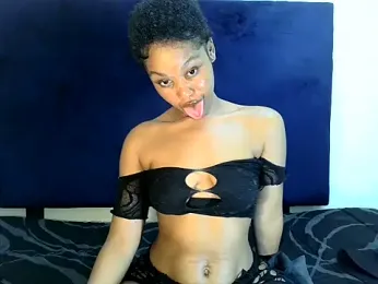 ReginaStar16 — Stripchat stream photo (Nov 2025)