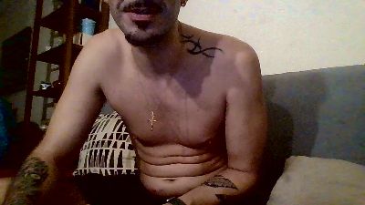 Chicosexyhetero — вебкам-модель онлайн на cam4