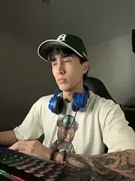 gojo_satoru_18 — Stripchat stream photo (Apr 2026)