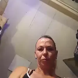 cammyquart — Stripchat stream photo (May 2026)