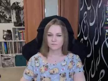 stella_and_carol — Chaturbate stream photo (Aug 2026)