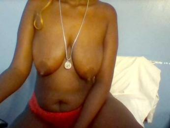 Curvypetite — Bongacams stream photo (May 2026)