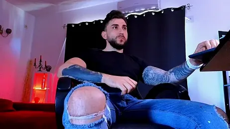 MightyAaron66 — stripchat