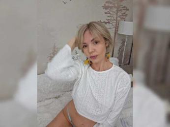 Red_Rose_98 — bongacams