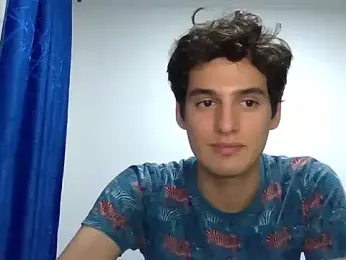 Thiagobb7 — Stripchat stream photo (Jun 2025)