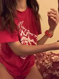 Labelleamira — вебкам-модель онлайн на stripchat