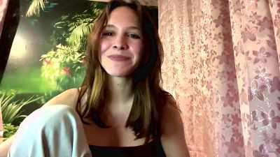 LeishaGrueber — вебкам-модель онлайн на cam4