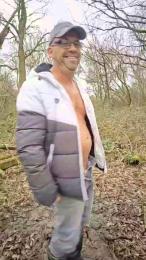 dave_naked — Cam4 stream photo (Mar 2026)