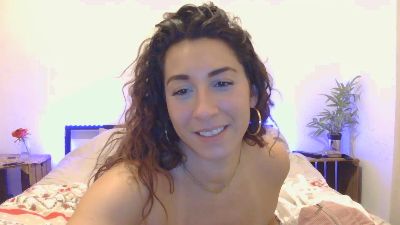 Lyly_laurensaa — Cam4 profile photo