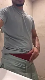 fanttasy_lover — вебкам-модель онлайн на stripchat