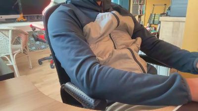georges_hot — Cam4 stream photo (Sep 2026)