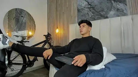 dark_ay — Stripchat stream photo (Sep 2026)